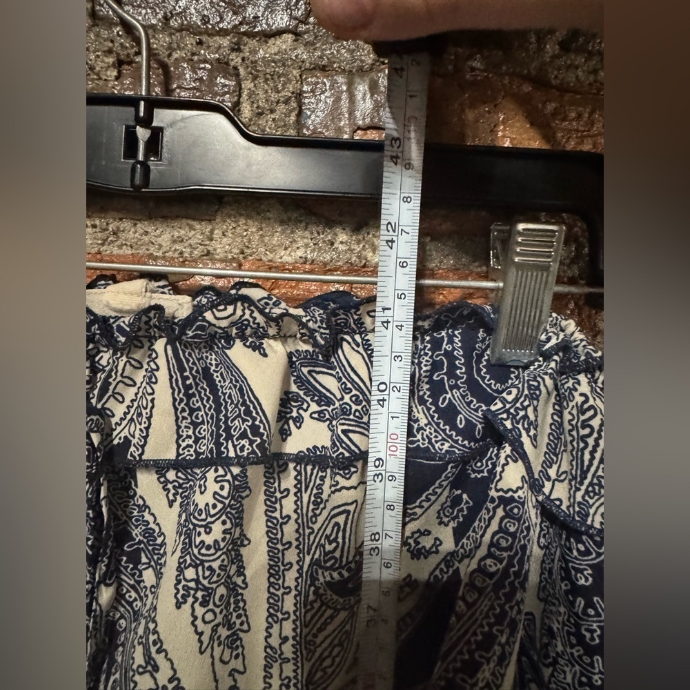 Hot & Delicious Strapless Paisley Dress - Navy and Cream One Size - Picture 6 of 6